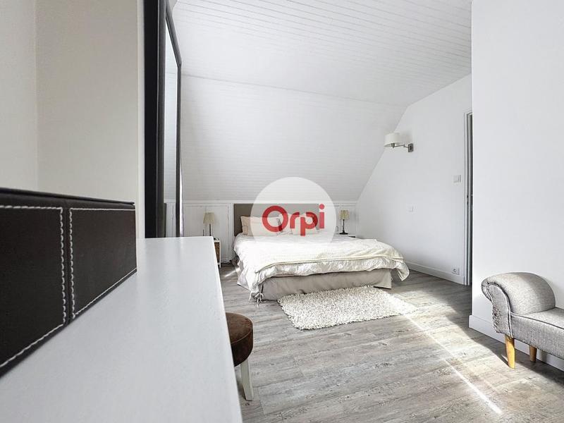 Maison - 145 m² - 6 pièces