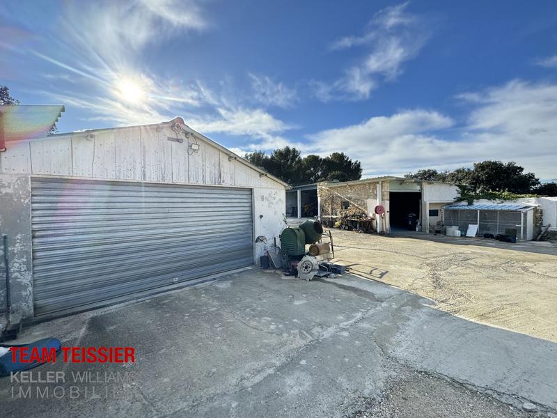 Maison - 205 m² - 11 pièces