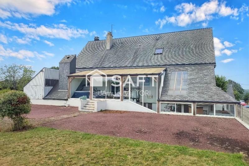 Maison - 190 m² - 8 pièces