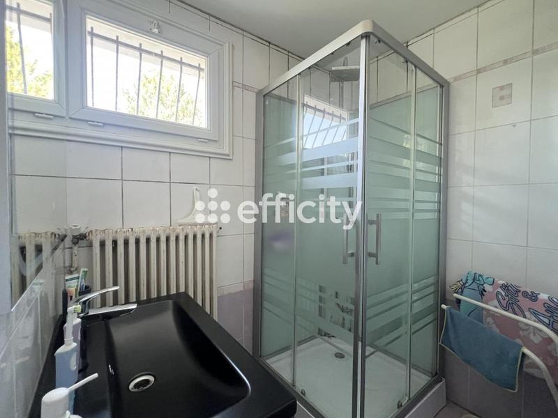 Pavillon - 193 m² - 8 pièces