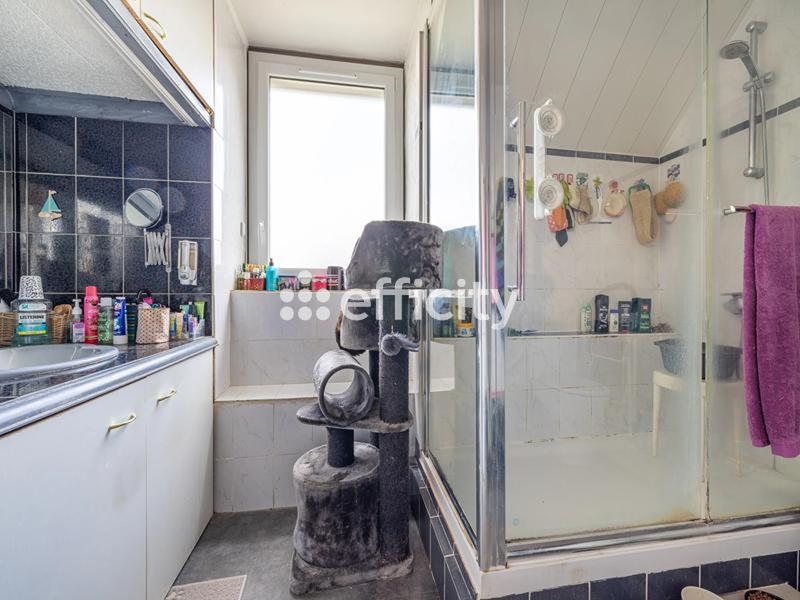 Maison - 131 m² - 7 pièces