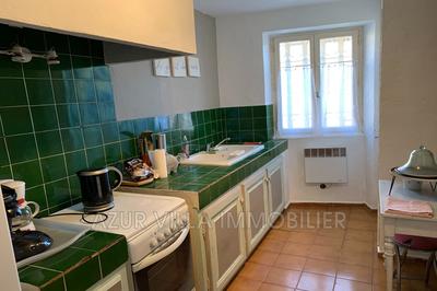 Maison - 220 m² - 7 pièces