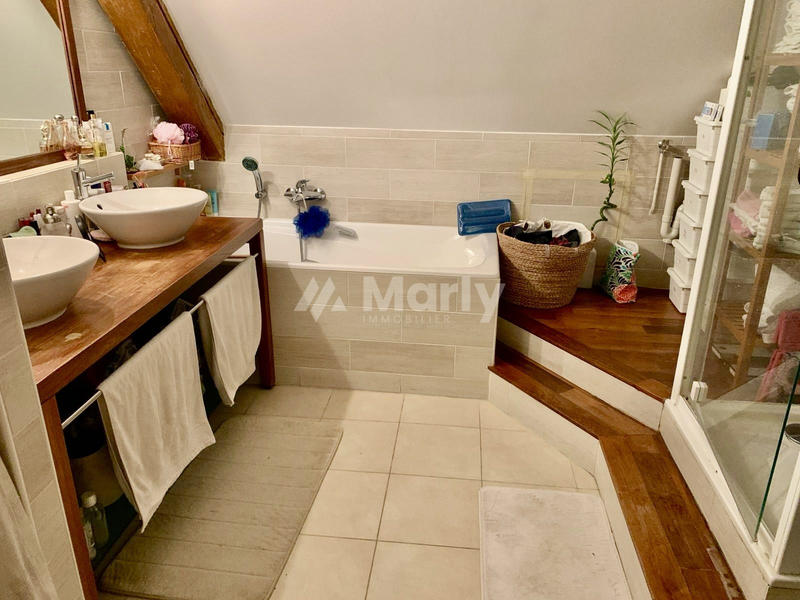 Appartement - 114 m² - 4 pièces