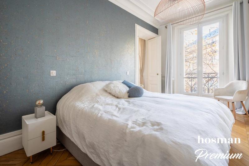 Appartement - 120 m² - 5 pièces