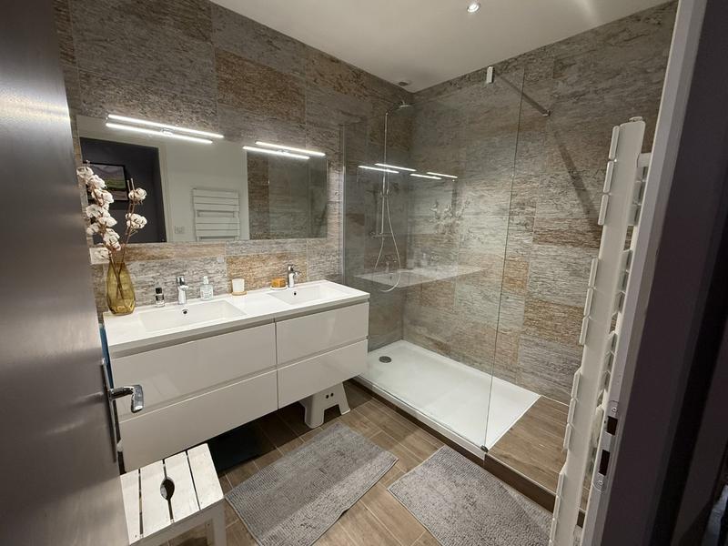 Appartement - 151 m² - 7 pièces