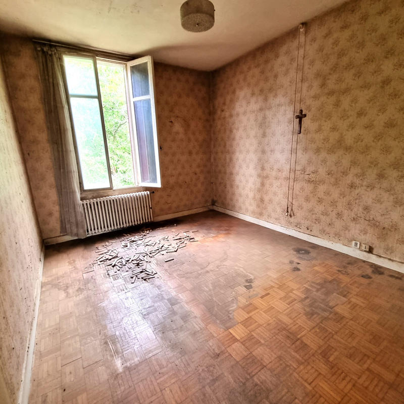 Maison - 80 m² - 4 pièces