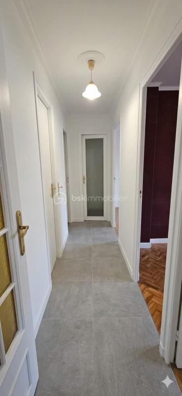 Appartement - 83 m² - 3 pièces
