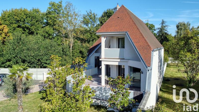 Maison de maîtres - 400 m² - 7 pièces