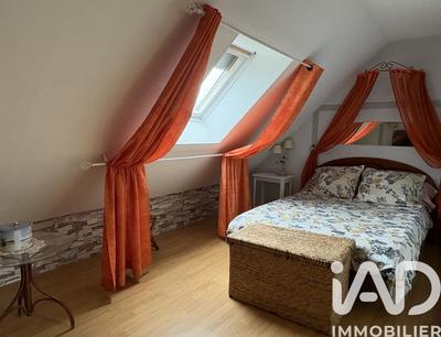 Maison - 162 m² - 6 pièces