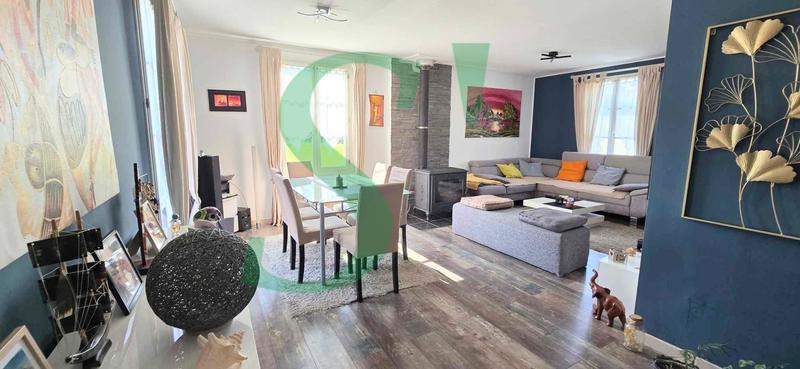 Maison - 106 m² - 5 pièces