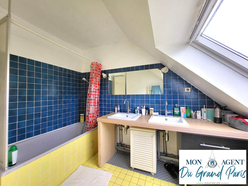 Maison - 140 m² - 6 pièces