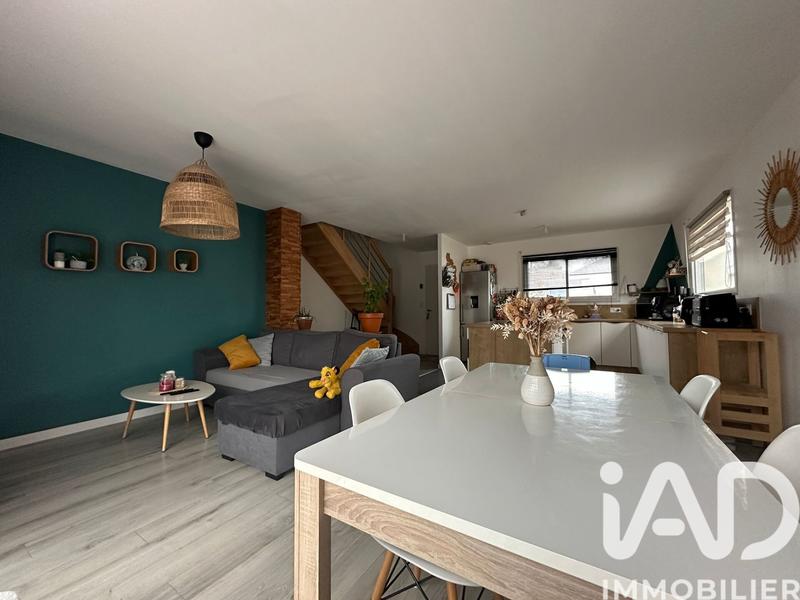 Maison - 97 m² - 5 pièces