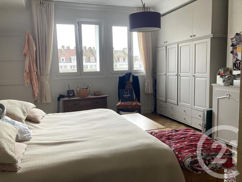 Appartement - 124 m² - 5 pièces