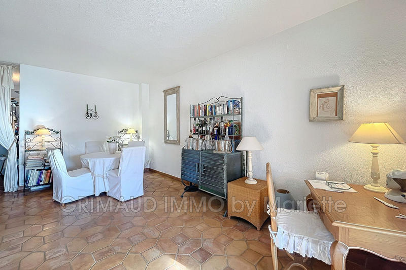 Maison - 77 m² - 5 pièces