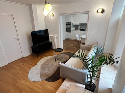 Chambre - 11 m² - 1 pièce