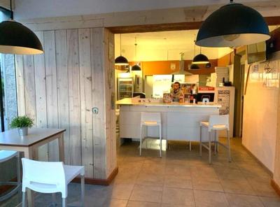 Local commercial - 60 m² - 4 pièces