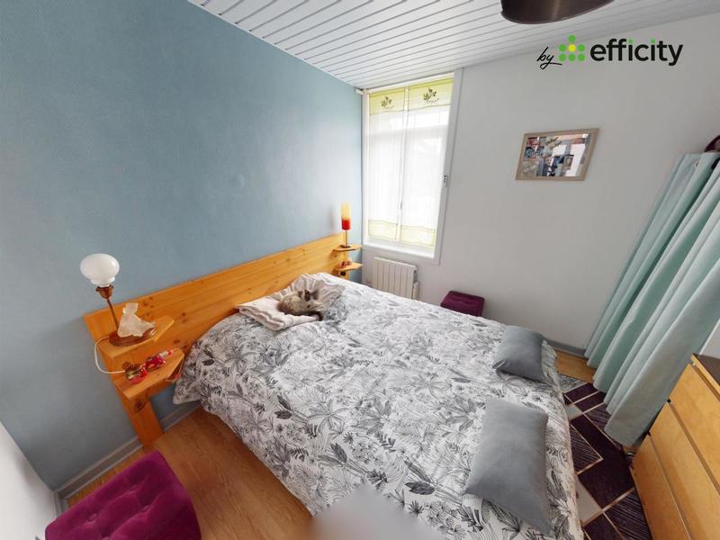 Maison - 98 m² - 5 pièces