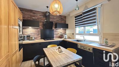 Maison - 187 m² - 5 pièces