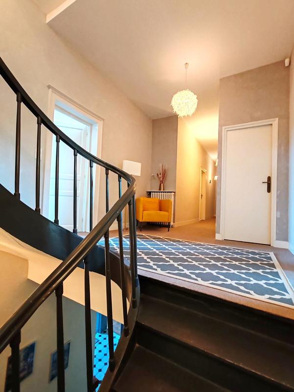 Maison de maîtres - 395 m² - 16 pièces