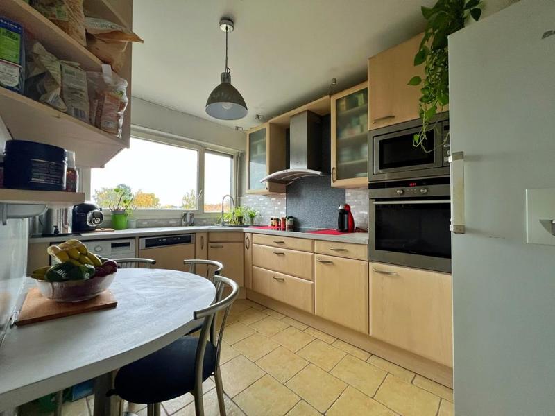 Appartement - 92 m² - 4 pièces