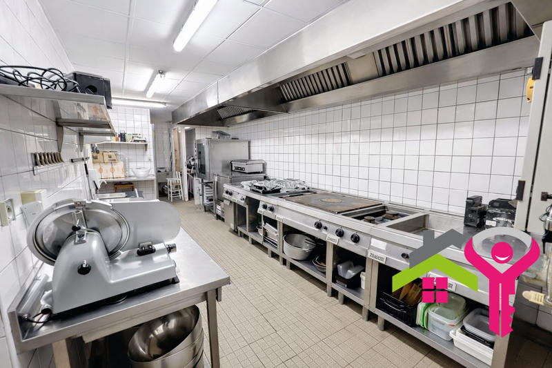 Fonds de commerce - Hôtellerie / Restauration - 300 m²