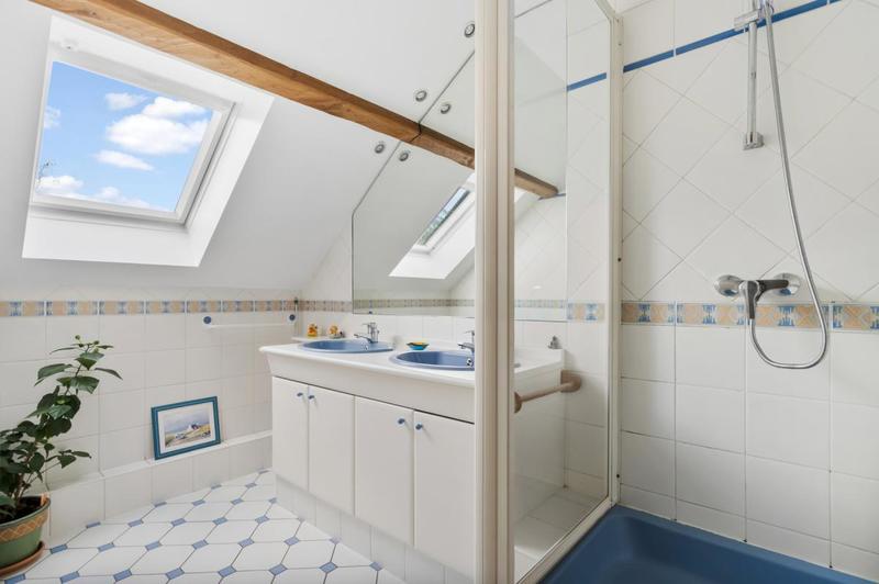 Maison - 160 m² - 7 pièces