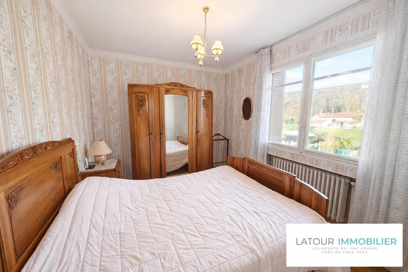 Maison - 80 m² - 4 pièces