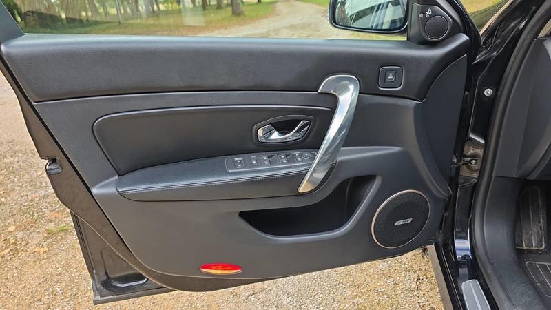 Renault Latitude 3.0 dCi 240 Bva6 Initiale - Automatique