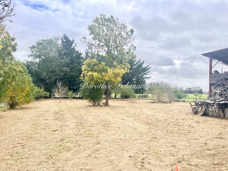 Terrain constructible - 2 446 m²