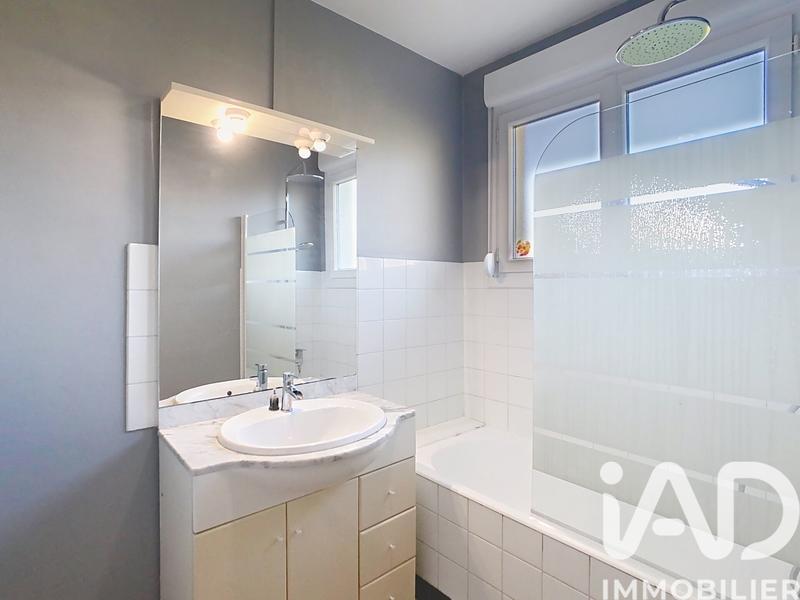 Maison - 81 m² - 5 pièces