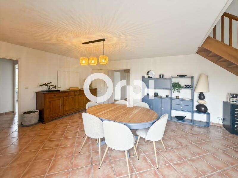 Appartement - 134 m² - 4 pièces