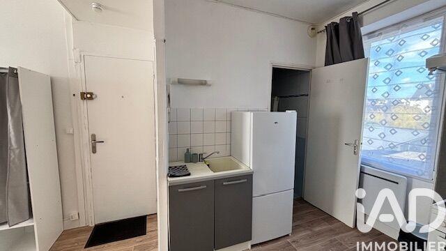Studio - 24 m² - 1 pièce