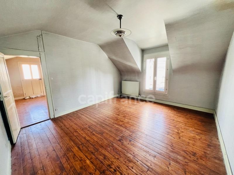 Maison de ville - 88 m² - 4 pièces