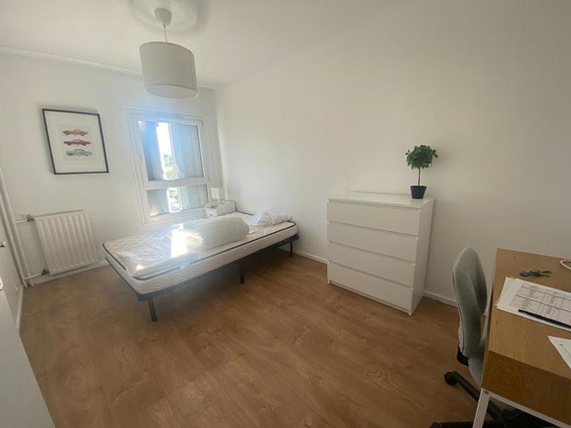 Appartement - 82 m² - 4 pièces
