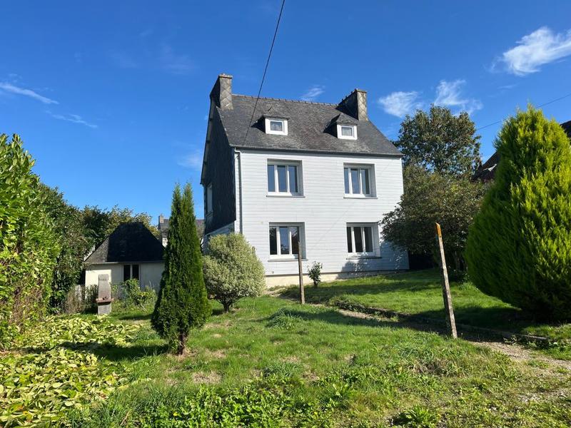 Maison - 94 m² - 4 pièces
