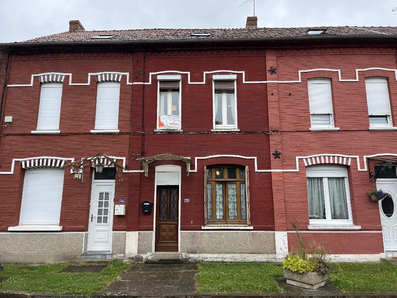 Maison - 55 m² - 5 pièces