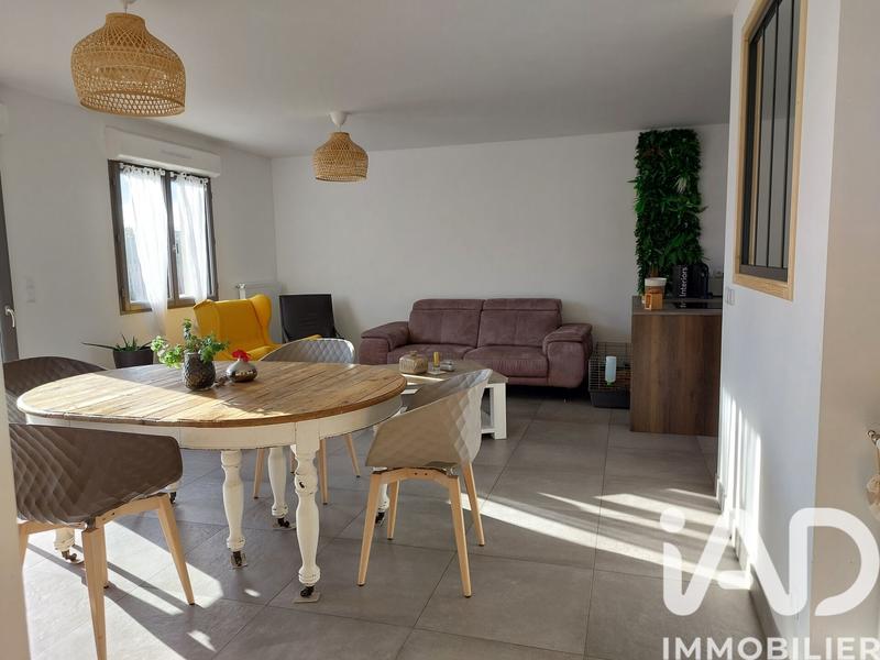 Maison - 96 m² - 4 pièces