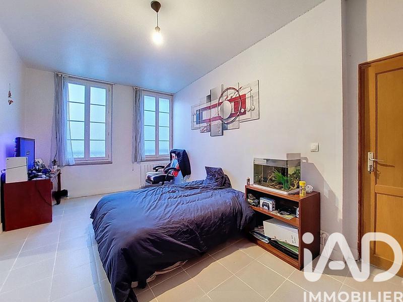 Maison - 296 m² - 10 pièces