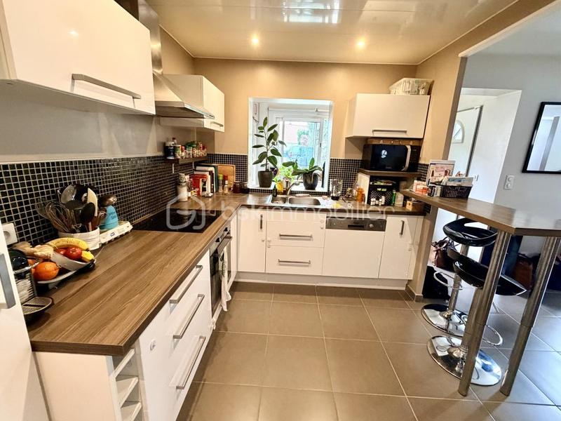 Maison - 88 m² - 4 pièces