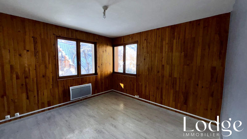 Appartement - 85 m² - 4 pièces