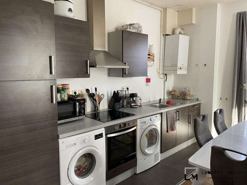 Appartement - 77 m² - 4 pièces