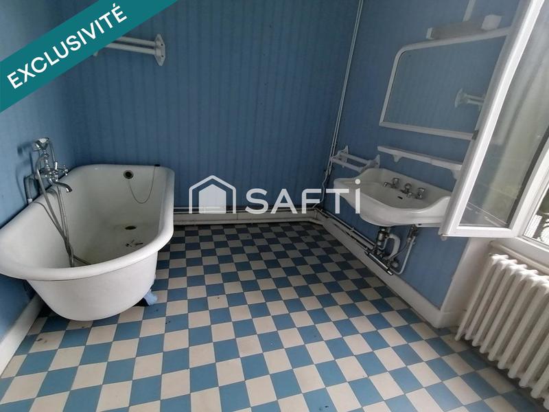 Maison - 224 m² - 8 pièces