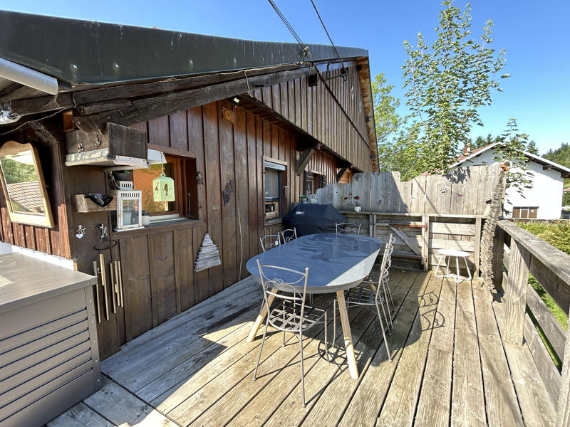 Maison - 265 m² - 12 pièces