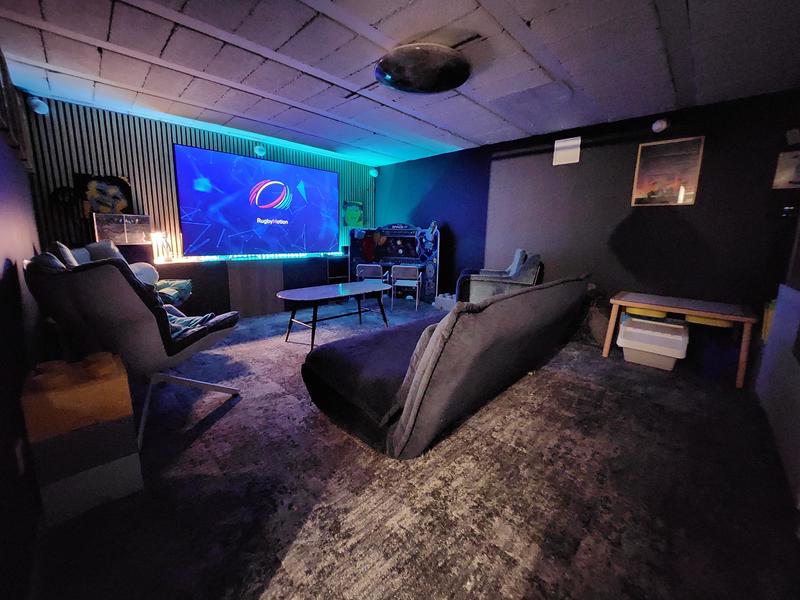 Maison - 212 m² - 10 pièces