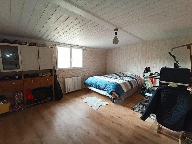 Maison - 140 m² - 7 pièces