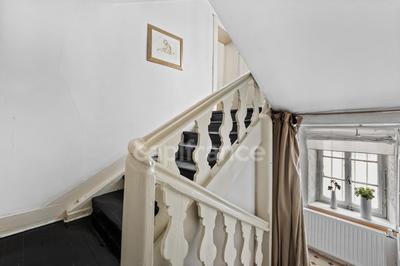 Maison de ville - 260 m² - 10 pièces