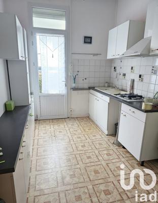 Maison - 90 m² - 3 pièces