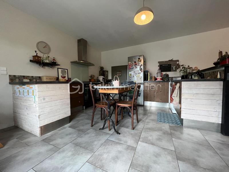 Maison - 165 m² - 6 pièces