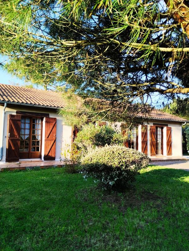 Maison traditionnelle - 88 m² - 5 pièces