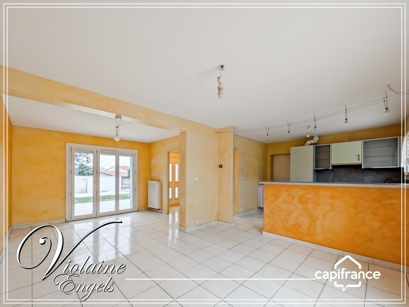 Maison - 80 m² - 5 pièces